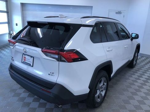 Certified 2025 Toyota RAV4 LE AWD/4WD image 34