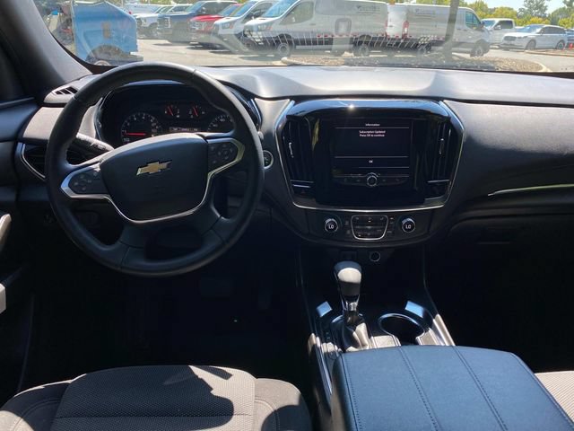 Used 2023 Chevrolet Traverse LT FWD image 6