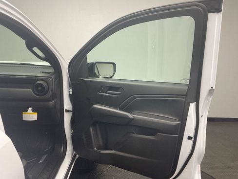 Used 2026 Chevrolet Colorado Trail Boss AWD/4WD image 23