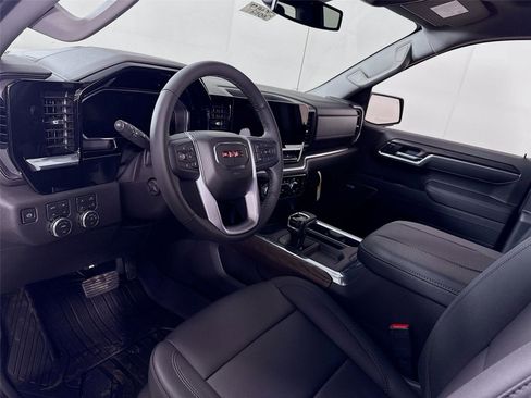 New 2026 GMC Sierra 1500 SLT w/ SLT Premium Plus Package image 4