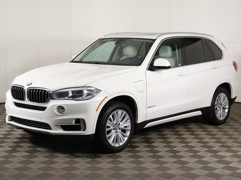Used 2016 BMW X5 xDrive40e image 7