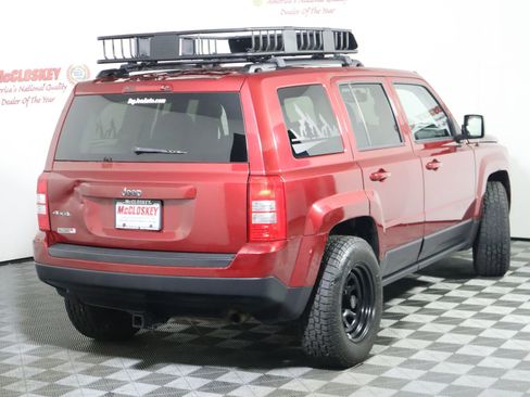 Used 2016 Jeep Patriot Sport w/ Power Value Group AWD/4WD image 4