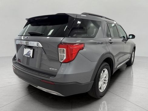 Used 2024 Ford Explorer XLT w/ Equipment Group 202A AWD/4WD image 19