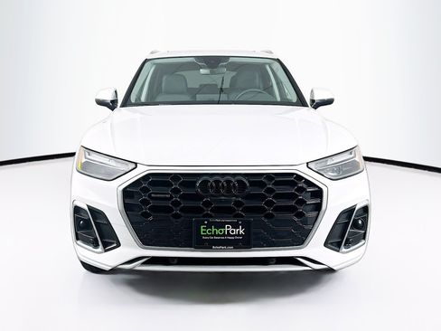 Used 2023 Audi Q5 2.0T Premium Plus w/ Premium Plus Package AWD/4WD image 2