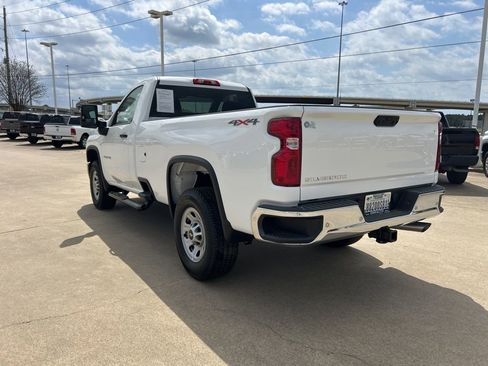 Used 2026 Chevrolet Silverado 2500 W/T w/ WT/CX Safety Package image 8