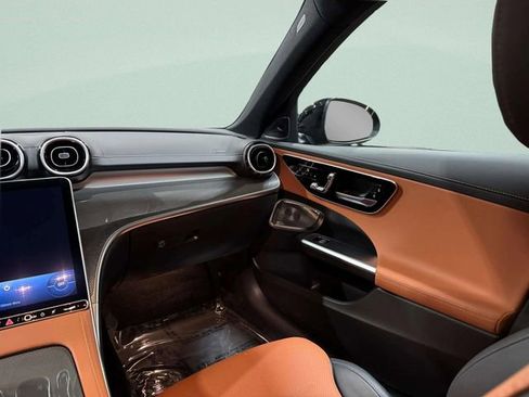 Used 2023 Mercedes-Benz C 300 4MATIC Sedan image 13