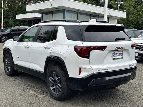 New 2026 GMC Terrain AT4 w/ Technology Package II image 4