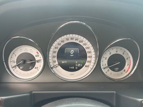 Used 2015 Mercedes-Benz GLK 350 4MATIC image 16