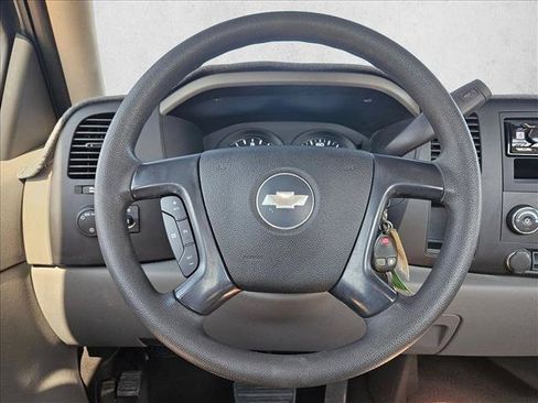 Used 2007 Chevrolet Silverado 1500 W/T RWD image 10