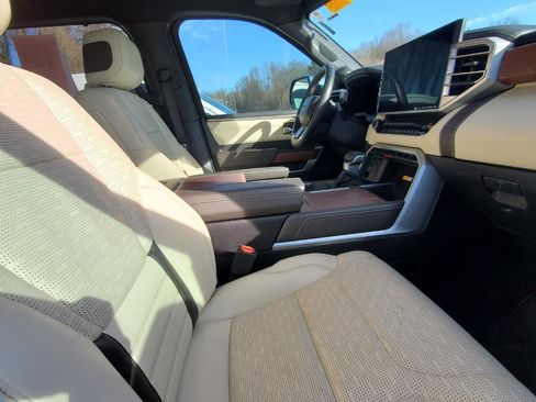 Used 2023 Toyota Tundra 1794 Edition image 4