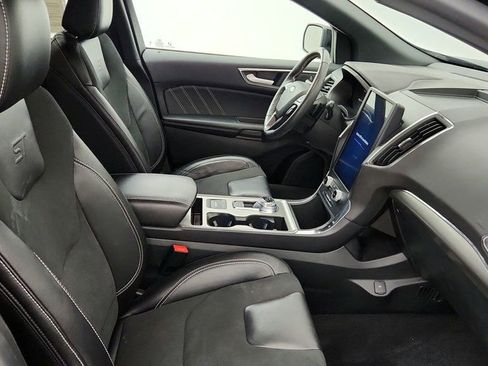 Used 2024 Ford Edge ST image 24