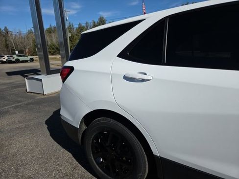 Used 2024 Chevrolet Equinox LT w/ LPO, Floor Liner Package image 84