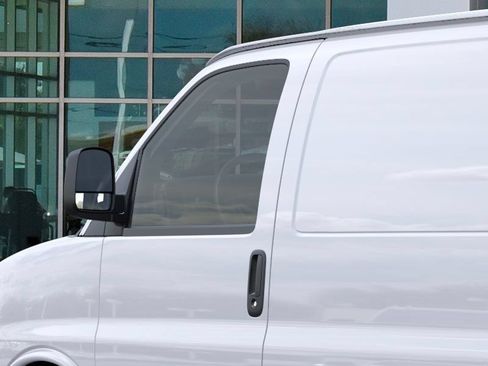 New 2026 GMC Savana 2500 w/ Driver Convenience Package RWD image 12