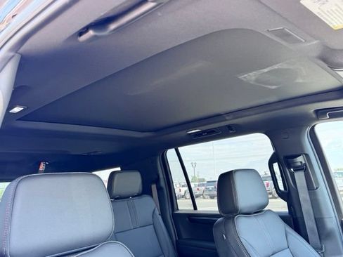 New 2026 Chevrolet Suburban RST w/ RST Capability Package AWD/4WD image 21