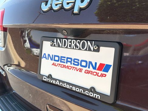 Used 2015 Jeep Grand Cherokee Summit AWD/4WD image 14