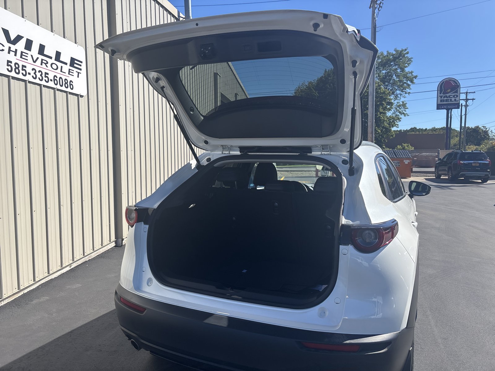 Used 2023 MAZDA CX-30 AWD 2.5 S w/ Preferred Package image 8