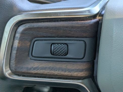 Used 2024 Rivian R1S Adventure image 19