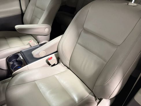 Used 2020 Toyota Sienna XLE FWD image 17