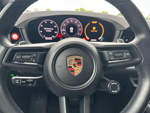 Used 2024 Porsche Cayenne image 35