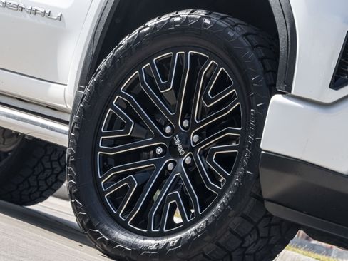 Used 2022 GMC Sierra 1500 Denali Ultimate image 8