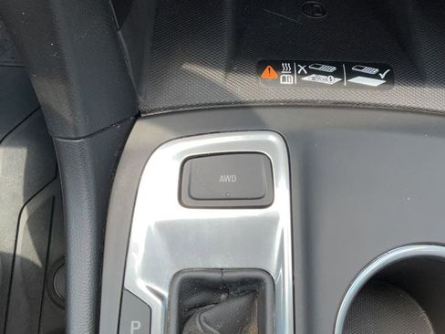 Certified 2019 Chevrolet Equinox Premier w/ LPO, Floor Liner Package AWD/4WD image 38