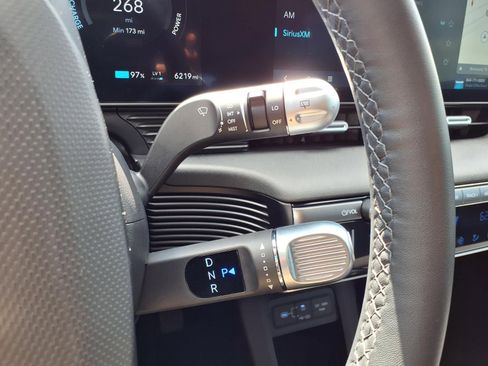 Used 2025 Hyundai Ioniq 5 SE RWD image 19