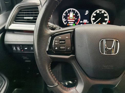 Used 2025 Honda Odyssey Sport-L image 28
