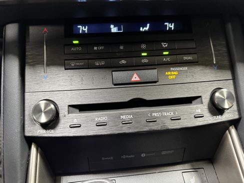 Used 2020 Lexus IS 300 IS 300 w/ Navigation Package image 31