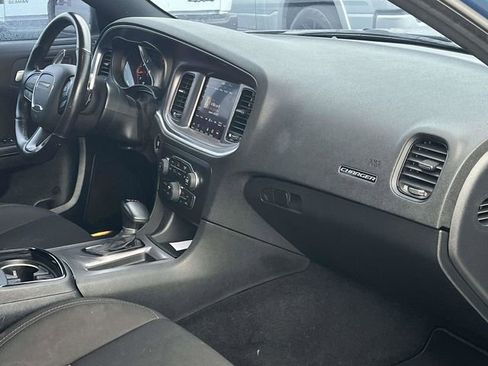 Used 2020 Dodge Charger R/T w/ Blacktop Package image 24