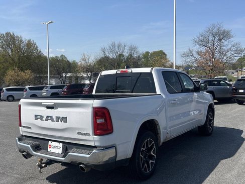 Used 2025 RAM 1500 Laramie image 4