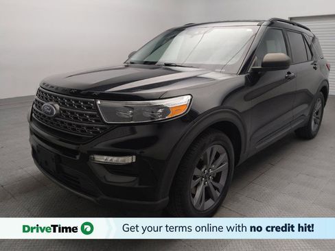 Used 2021 Ford Explorer XLT w/ Equipment Group 202A RWD image 1