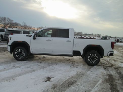 New 2026 GMC Sierra 2500 Denali Ultimate w/ Max Trailering Package image 8