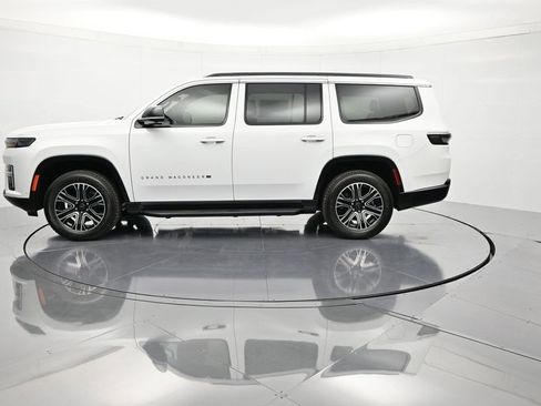 New 2026 Jeep Grand Wagoneer 4WD w/ Premium Group I image 9