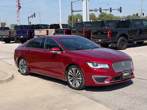 Used 2017 Lincoln MKZ Reserve w/ Climate Package FWD image 7