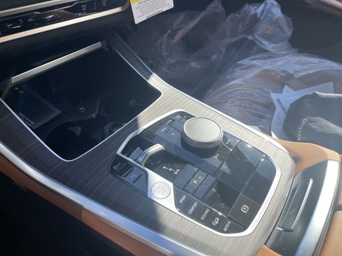 New 2026 BMW X5 xDrive40i AWD/4WD image 11