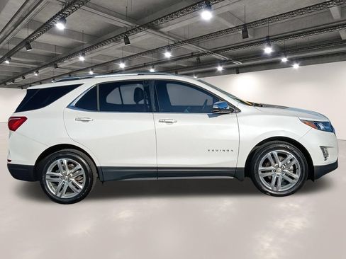 Used 2019 Chevrolet Equinox Premier AWD/4WD image 17