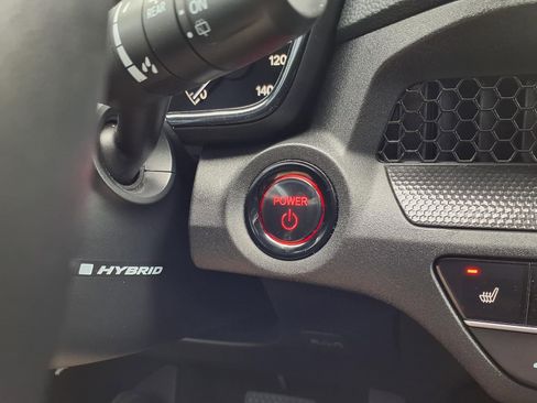 Used 2025 Honda CR-V Sport image 12