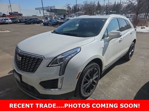 Used 2021 Cadillac XT5 Premium Luxury image 1