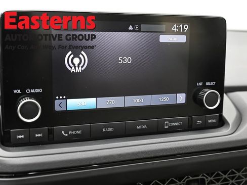 Used 2025 Honda Accord SE image 18