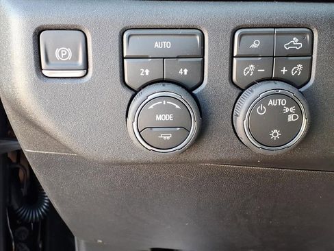 New 2026 Chevrolet Silverado 1500 LT w/ Texas Edition Plus image 11