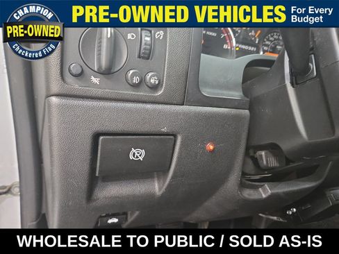 Used 2010 Chevrolet Colorado W/T RWD image 18