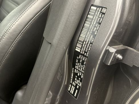 Used 2022 Alfa Romeo Stelvio Veloce AWD/4WD image 11