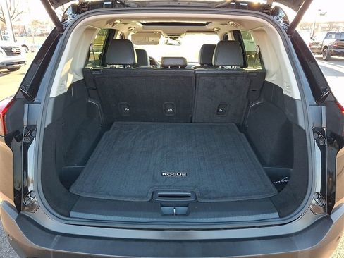 Certified 2023 Nissan Rogue SV w/ SV Premium B Package image 30