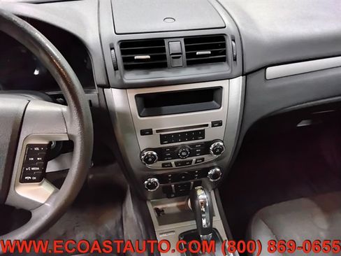 Used 2012 Ford Fusion SE FWD image 12