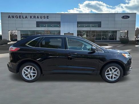 Used 2024 Ford Edge SEL AWD/4WD image 9