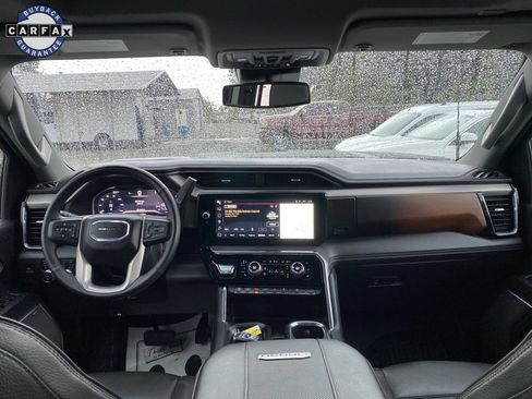 Used 2024 GMC Sierra 2500 Denali image 22