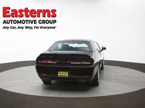 Used 2023 Dodge Challenger SXT image 35