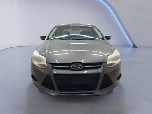 Used 2014 Ford Focus SE image 2