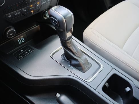 Used 2019 Ford Ranger XLT w/ Equipment Group 301A Mid image 24