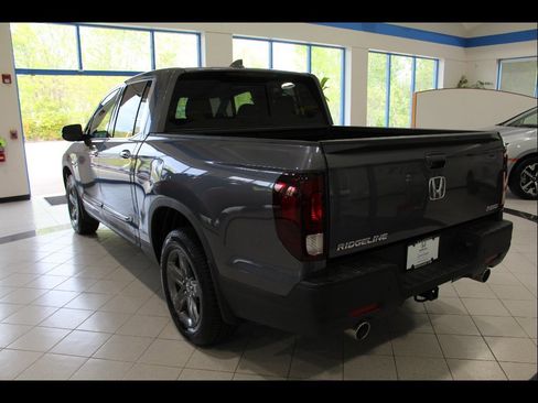 Used 2023 Honda Ridgeline RTL-E image 7